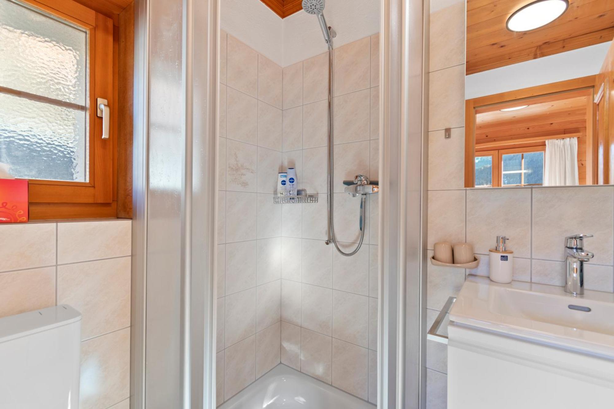 Gemuetliches Chalet Mit Privater Sauna Und Schoener Aussicht Küblis Kültér fotó
